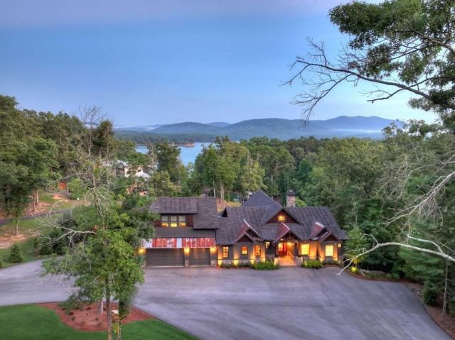 66 Rome Point, Blue Ridge, GA 30513