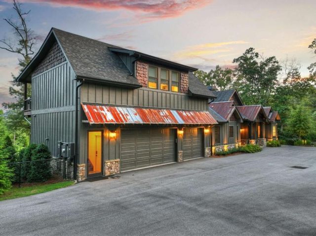 66 Rome Point, Blue Ridge, GA 30513