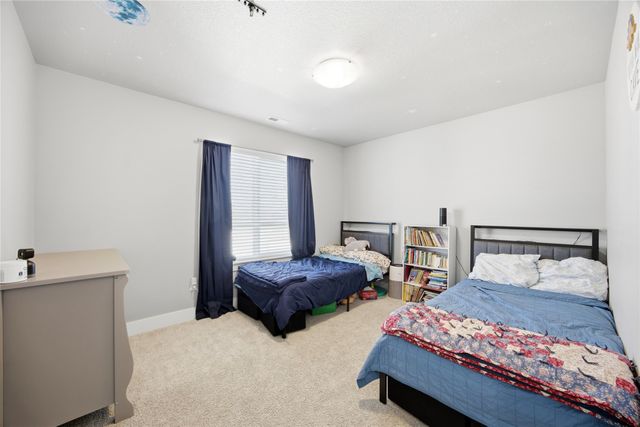 1422 NE Cedarwood Drive, Grimes, IA 50111