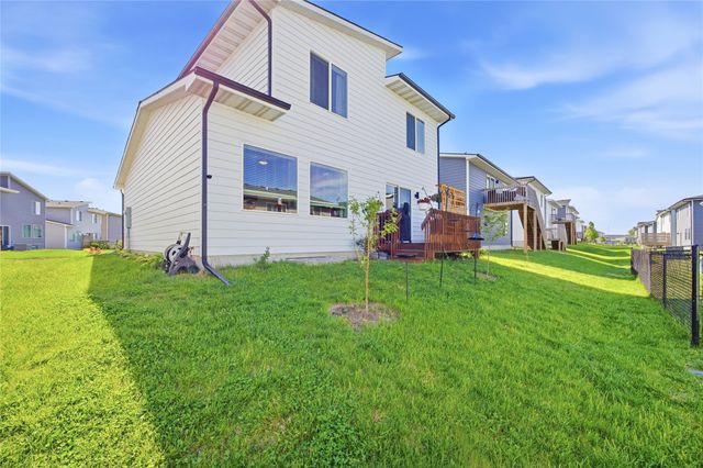 1422 NE Cedarwood Drive, Grimes, IA 50111