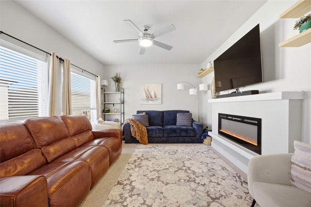 1422 NE Cedarwood Drive, Grimes, IA 50111
