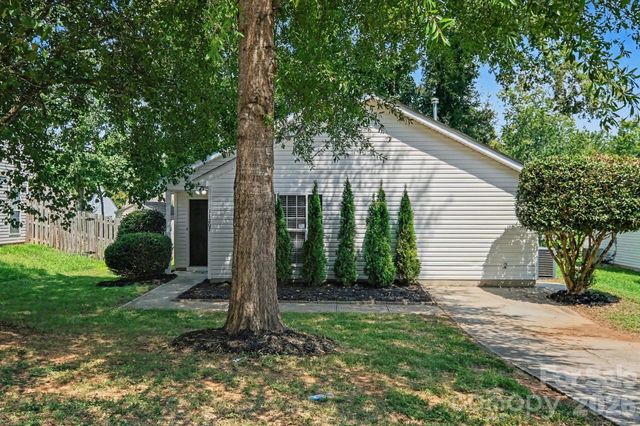 11207 Gold Pan Road, Charlotte, NC 28215
