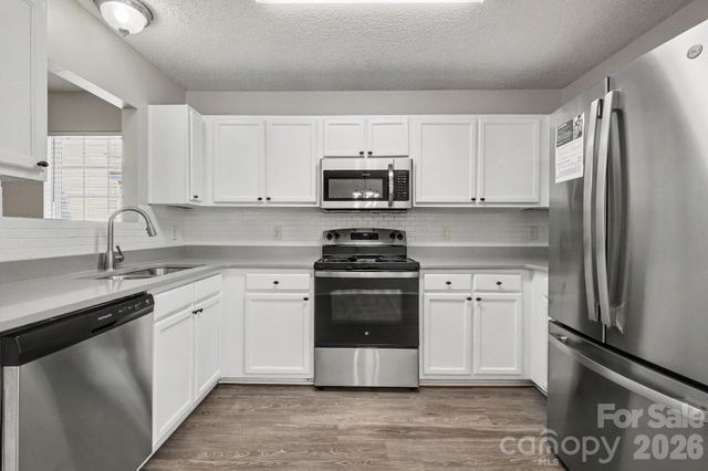 11207 Gold Pan Road, Charlotte, NC 28215