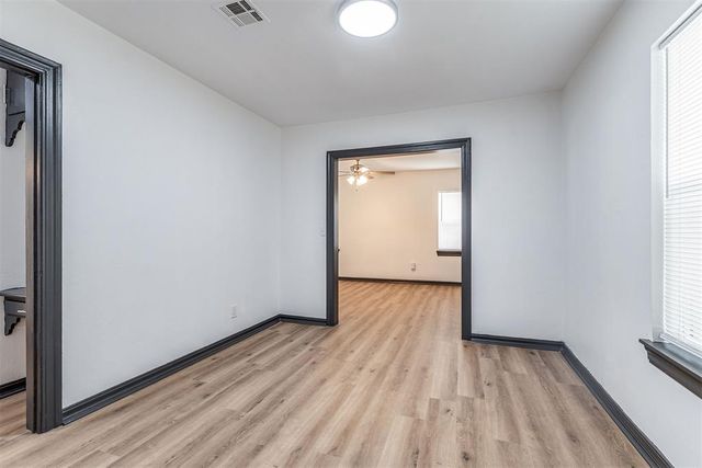 2413 NE 27th Avenue, Oklahoma City, OK 73111