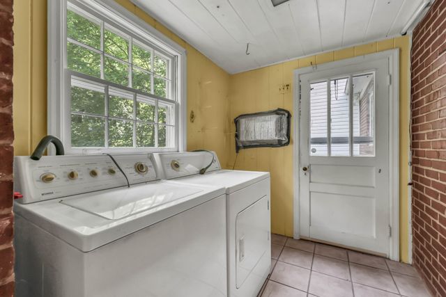 2545 Norwood Dr, Woodlawn, TN 37191