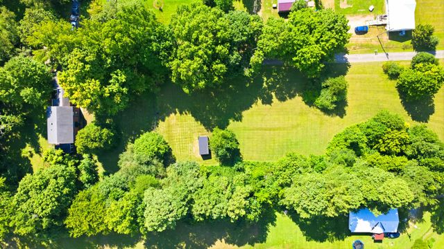 2545 Norwood Dr, Woodlawn, TN 37191