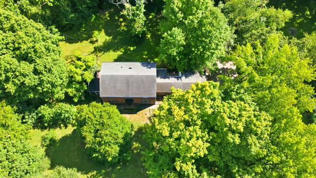 2545 Norwood Dr, Woodlawn, TN 37191