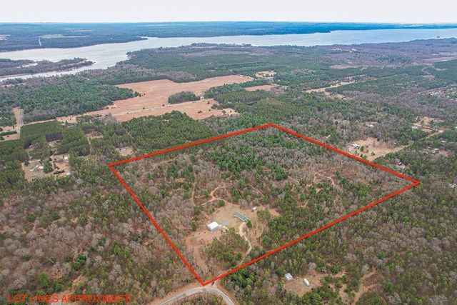 W4703 28th Street, Necedah, WI 54646