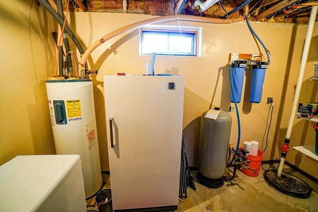 W4703 28th Street, Necedah, WI 54646