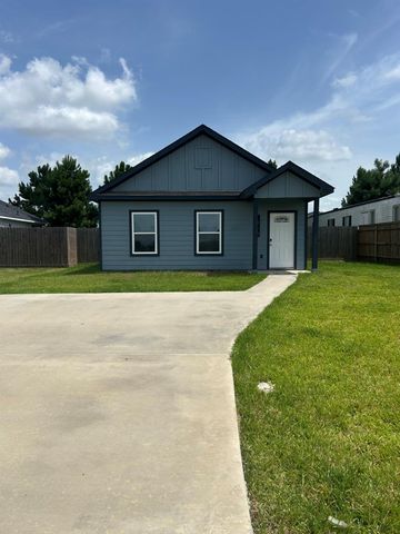 1418 Road 5607, Cleveland, TX 77327