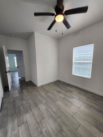 1418 Road 5607, Cleveland, TX 77327