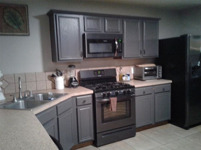 2407 Pinpoint Drive, Spring, TX 77373