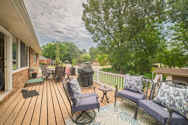 4400 Court Avenue, Paducah, KY 42001