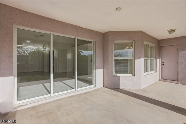 1403 Curtis AVE S, Lehigh Acres, FL 33976