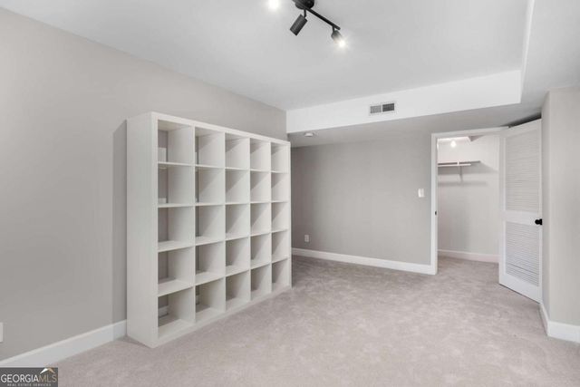 3240 Pinestream Road NW, Atlanta, GA 30327