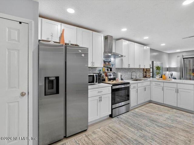 1188 FROMAGE Way, Jacksonville, FL 32225