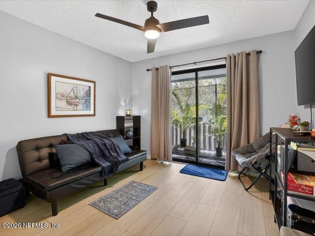 1188 FROMAGE Way, Jacksonville, FL 32225