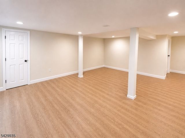 165 Russell Rd, Fanwood Boro, NJ 07023