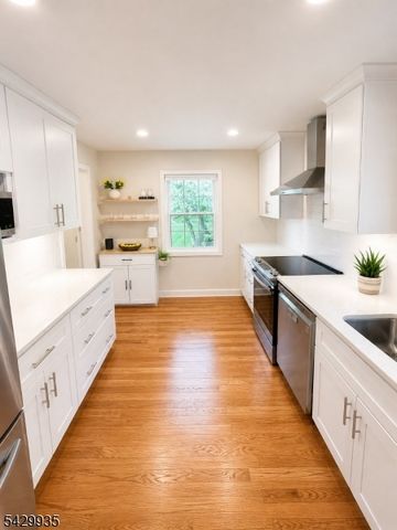165 Russell Rd, Fanwood Boro, NJ 07023