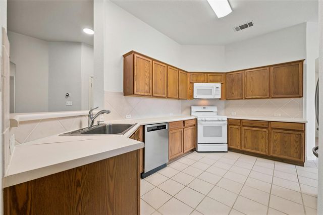 1800 White Indigo TRL, Round Rock, TX 78665