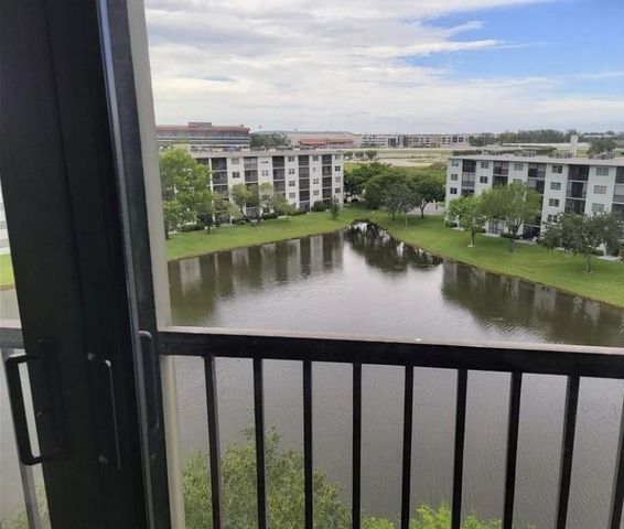 2217 Cypress Island Dr 701, Pompano Beach, FL 33069