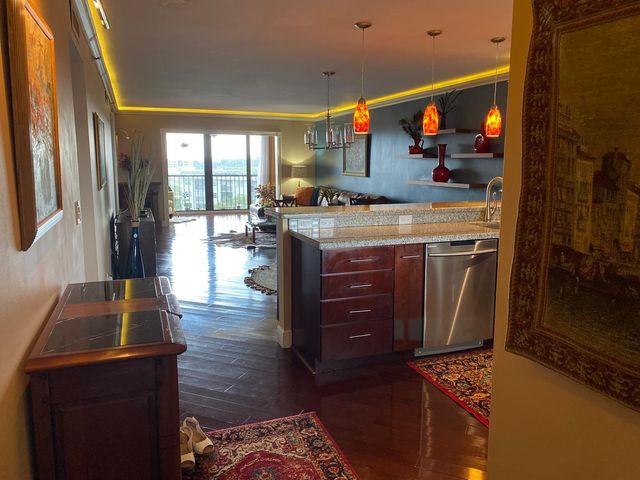 2217 Cypress Island Dr 701, Pompano Beach, FL 33069