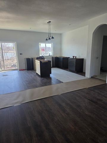 W647 Oak Shore Drive, Fall River, WI 53932