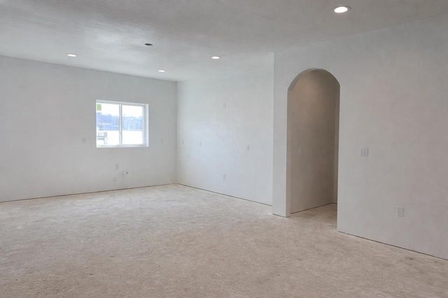 W647 Oak Shore Drive, Fall River, WI 53932