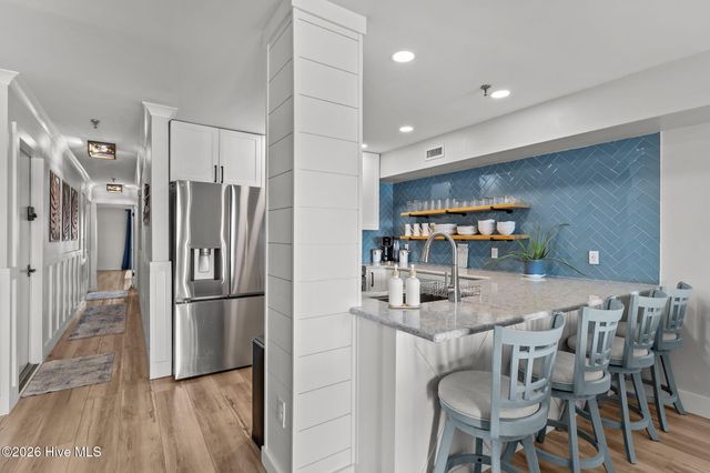 111 Florida Avenue Apt 15, Carolina Beach, NC 28428