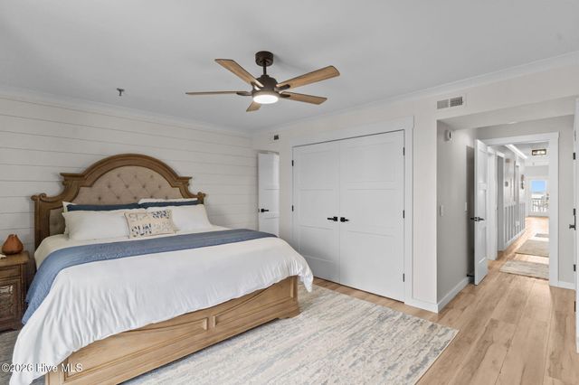 111 Florida Avenue Apt 15, Carolina Beach, NC 28428