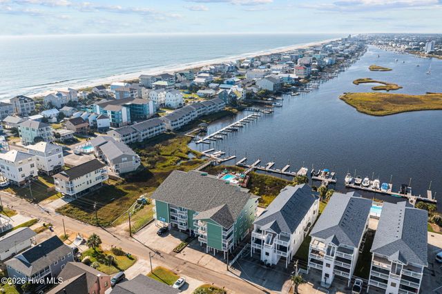 111 Florida Avenue Apt 15, Carolina Beach, NC 28428
