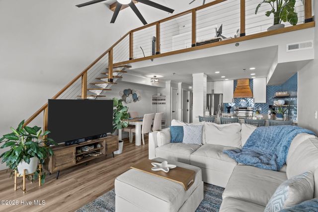 111 Florida Avenue Apt 15, Carolina Beach, NC 28428