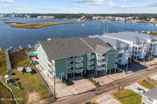 111 Florida Avenue Apt 15, Carolina Beach, NC 28428