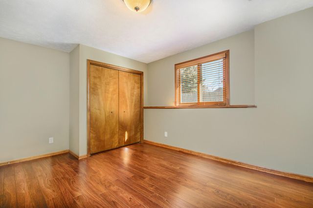 4180 Ivanrest Avenue SW, Grandville, MI 49418