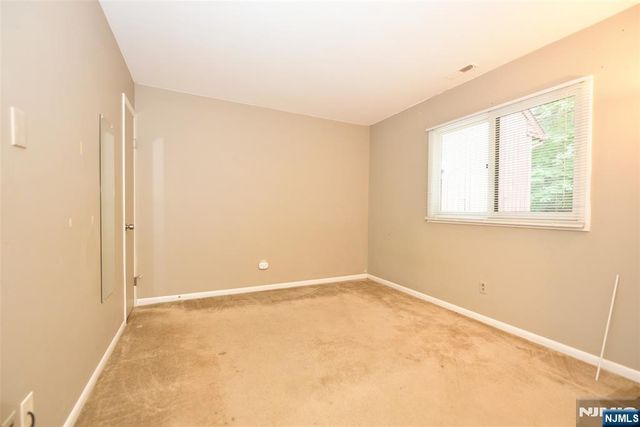 3 Deer Valley Lane 8, Vernon, NJ 07462