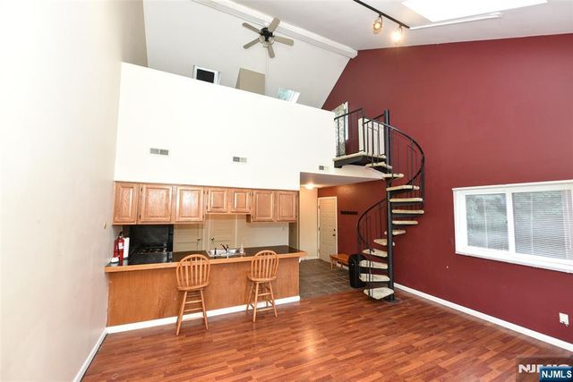 3 Deer Valley Lane 8, Vernon, NJ 07462