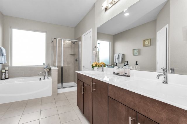 529 Bermuda Avenue, Lancaster, TX 75146