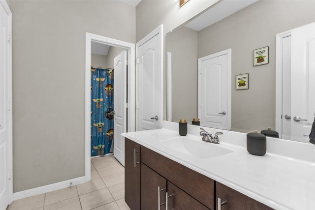 529 Bermuda Avenue, Lancaster, TX 75146