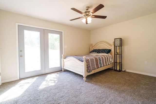2209 Cliff Ln, Cookeville, TN 38501