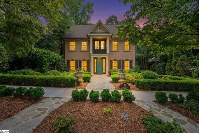 11 Ridgeland Drive, Greenville, SC 29601