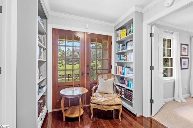 11 Ridgeland Drive, Greenville, SC 29601