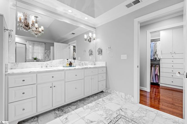 11 Ridgeland Drive, Greenville, SC 29601