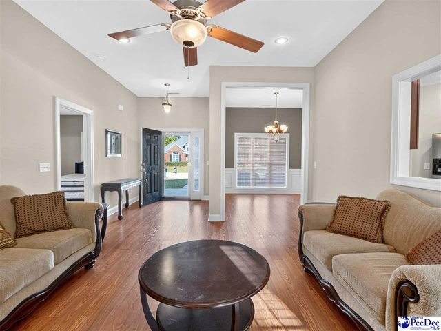 2121 waverly woods, Florence, SC 29501