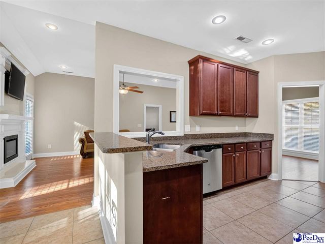 2121 waverly woods, Florence, SC 29501