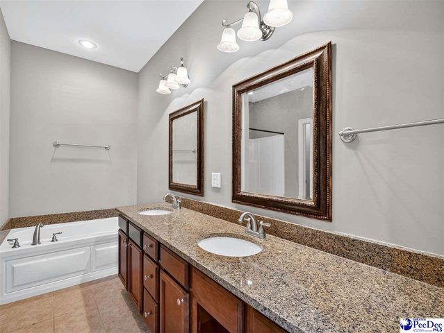 2121 waverly woods, Florence, SC 29501