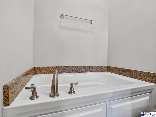 2121 waverly woods, Florence, SC 29501