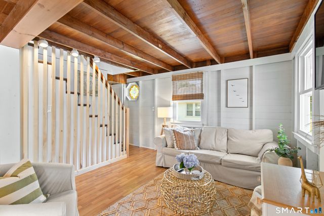 10 Portland Avenue, Old Lyme, CT 06371