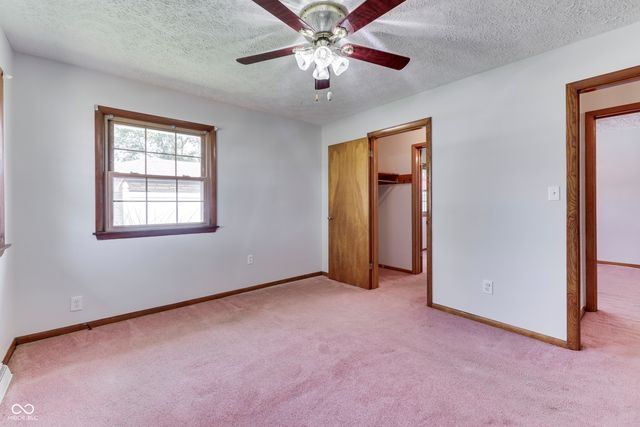 1787 W 250 S, Shelbyville, IN 46176