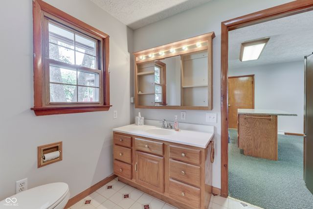 1787 W 250 S, Shelbyville, IN 46176