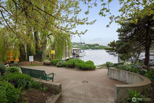 2373 Minor Avenue E, Seattle, WA 98102